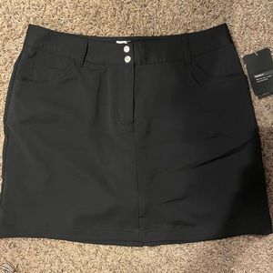 NWT Slazenger women’s golf skirt, size 6